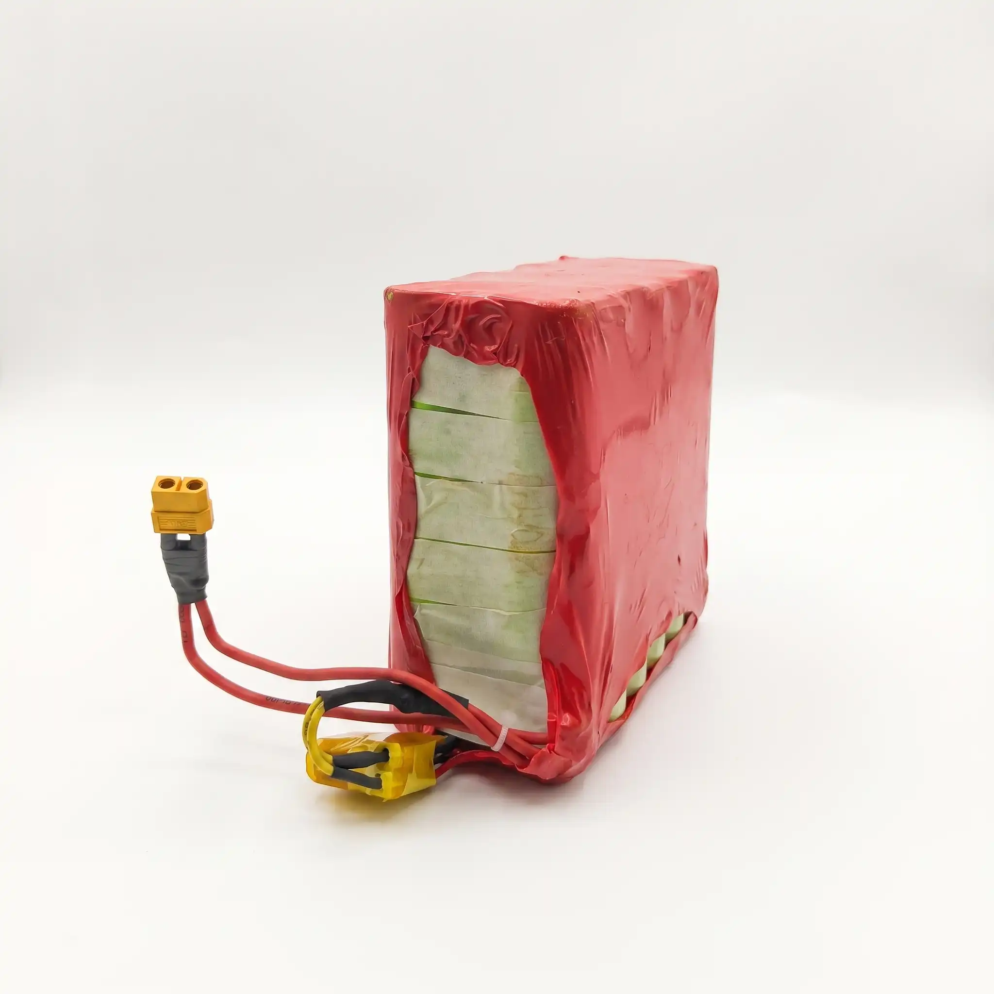 2.3 - 48v-15ah-lifepo4-battery-pack-30a-bms پک باتری لیتیوم فسفات 48 ولت